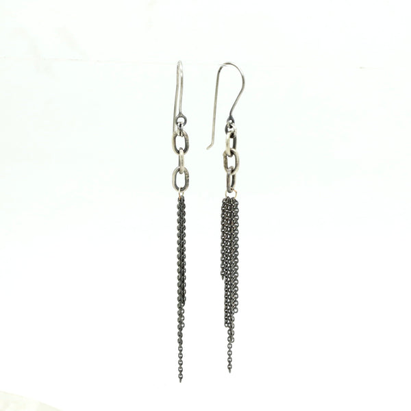 Chain earring